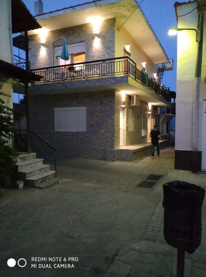 Lavim Apartments Sykia Chalkidikis Esterno foto